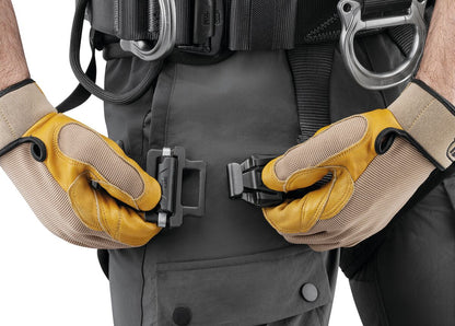 Petzl AVAO Fast Europäische Ausführung
